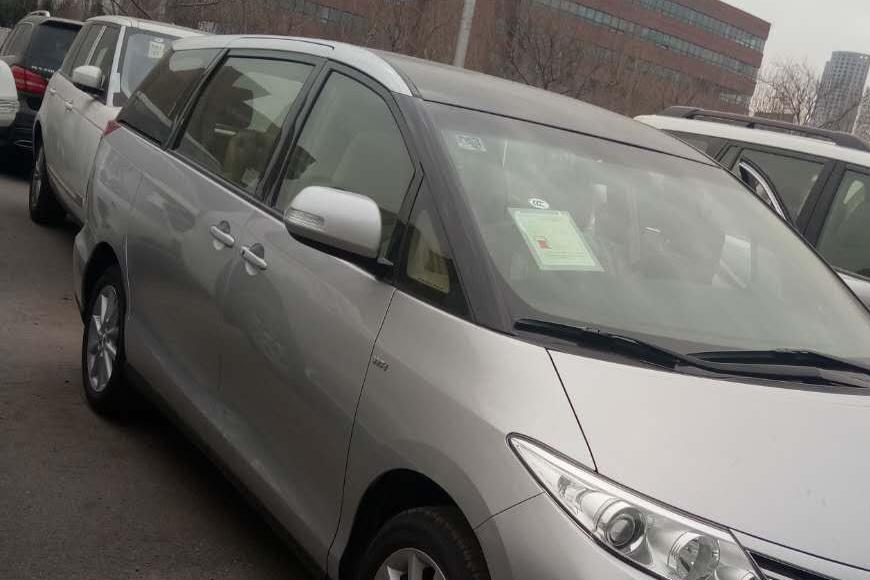 18款进口MPV普瑞维亚商旅必备