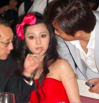 被金主现场占便宜还陪笑的女星:娱乐圈很难!孙