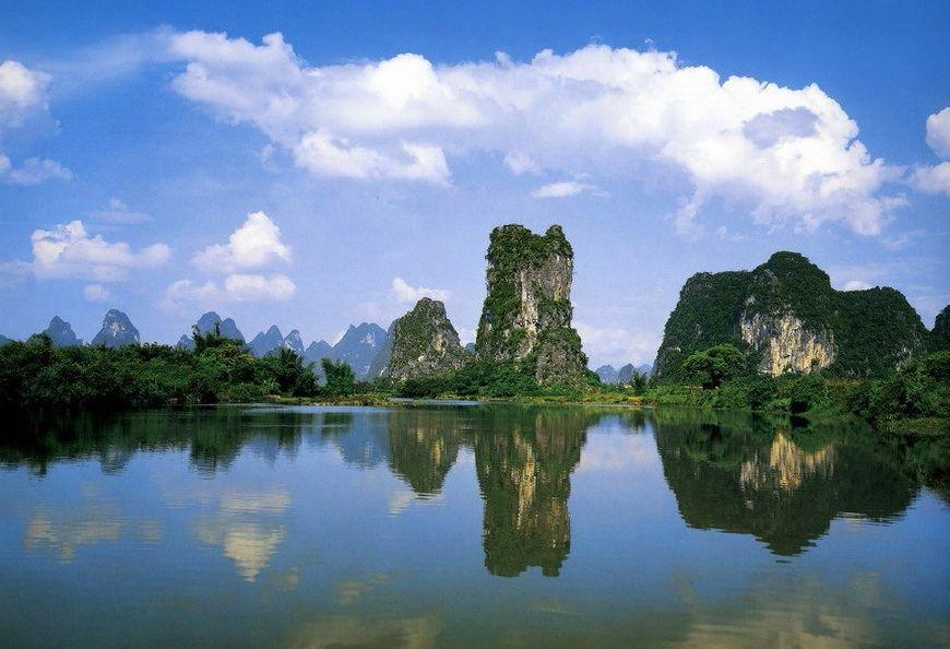 中国最值得去的著名旅游景点