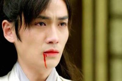 杨紫专业捅男主,林更新烧女主,而他却承包了女