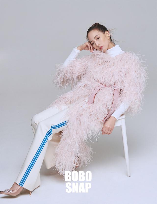 张钧宁《温暖的弦》将播服装引关注 网友:想要