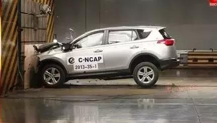 北京现代ix35遇事故车毁人亡，气囊却未打开，4S店和厂家置