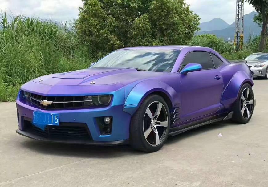 搭配V8发动机, 在贴个风暴蓝膜的科迈罗, 真是帅炸天