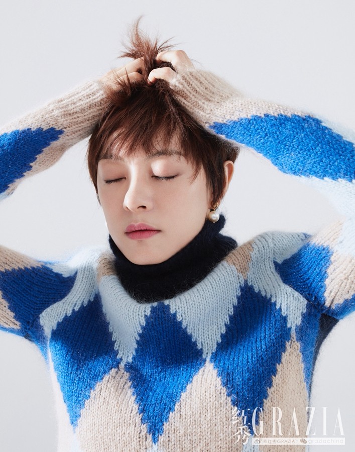 孙俪时尚大片温柔灵动 玩转光影演译唯美风情