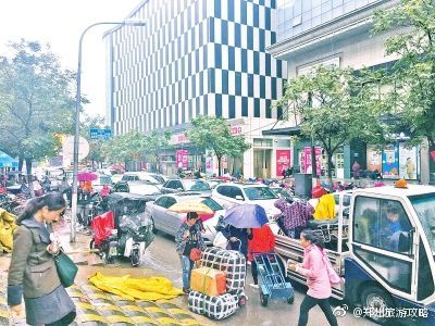 去郑州银基商圈再乱停车 不光罚款还要扣3分