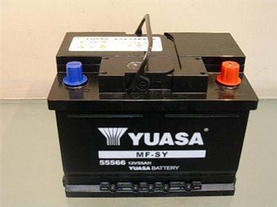 全新汽车一个月不开，电瓶是否有损，如何护理？