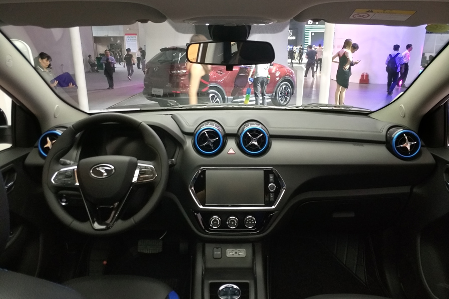 新能源SUV中冲出一匹黑马!东南DX3 EV400广州车展上市