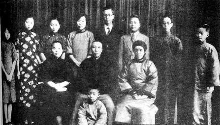 他曾是袁世凯的亲信, 预言得天下者必毛, 还是