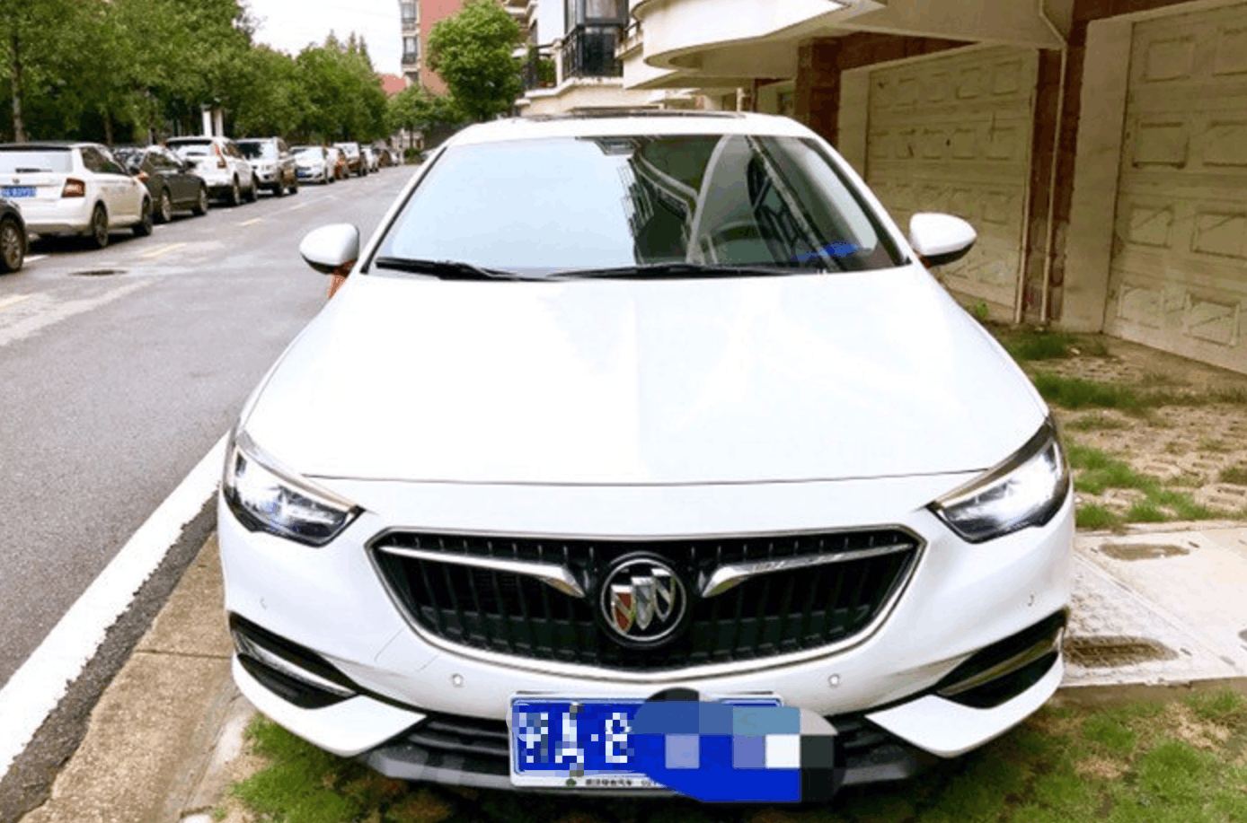 17款别克君威开了2800公里, 车主给了这车不错的评价!