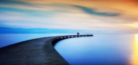 人生重要的不是所站的位置，而是……