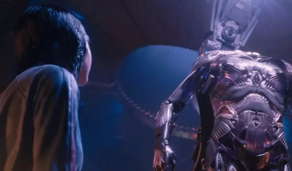 卡梅隆20年的“梦中女神”《阿丽塔:战斗天使》全解析