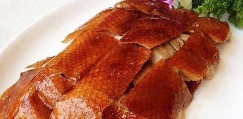 舌尖上的广东脆皮烤鸭