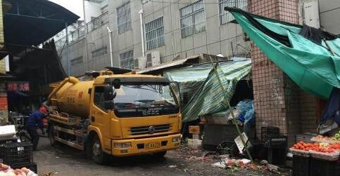 如果化粪池炸了,会发生什么事呢?可能不只是激起民粪啊!