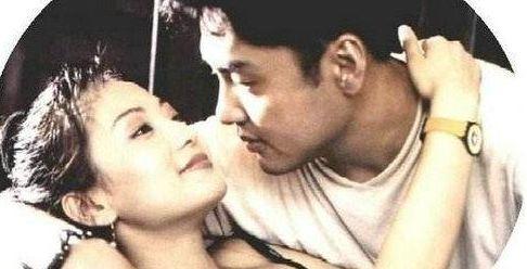 还珠四美,在事业巅峰期惨遭车祸身亡,痴情男友连续18年墓前扫墓