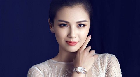 算命的说,拥有这4种眉毛的人,天生富贵之相,注