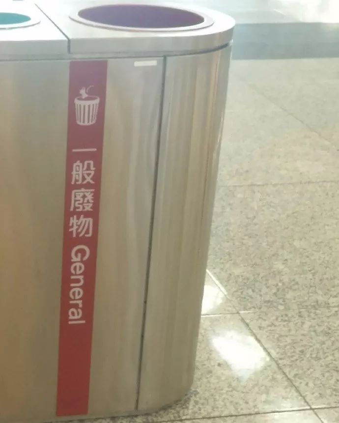 跟男朋友说我大姨妈来了肚子疼,他说我也是.