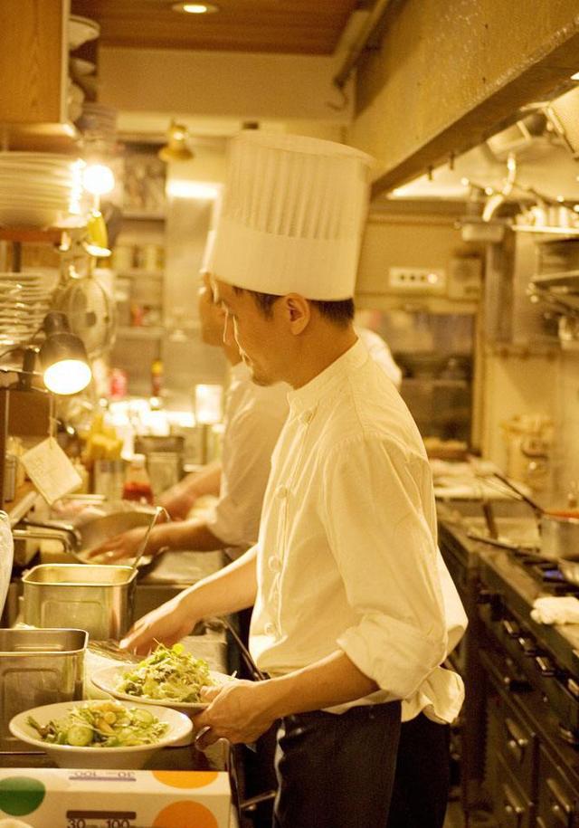 感恩为我们辛勤劳动的厨师(散文)