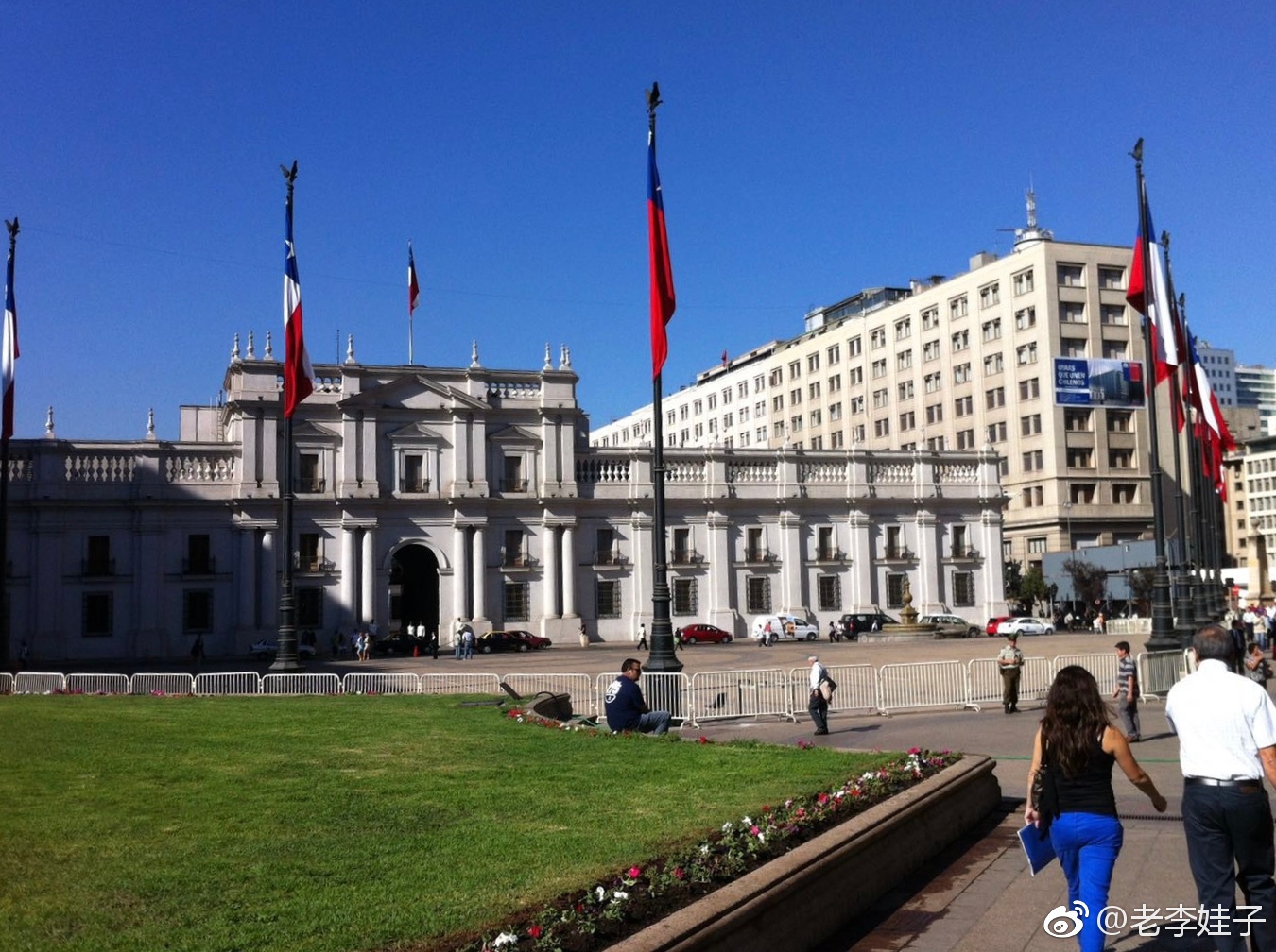 智利这个人口不到二千万的南美国家,无论哪方