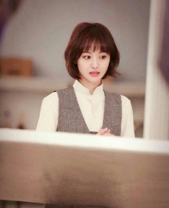 最美校花排行榜, 迪丽热巴, 吴倩上榜, 郑爽第二