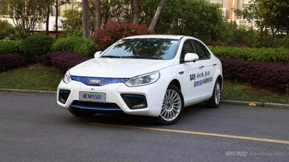 这个江淮电动车不一般 环湖试驾江淮iEVA50