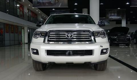 18款丰田红杉5700四驱白金版 配置参数详情