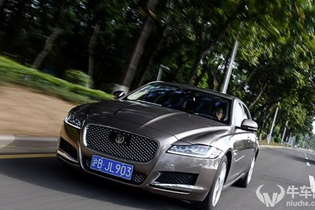 踮起脚尖也要挑战BBA，其实捷豹XFL并不比它们差