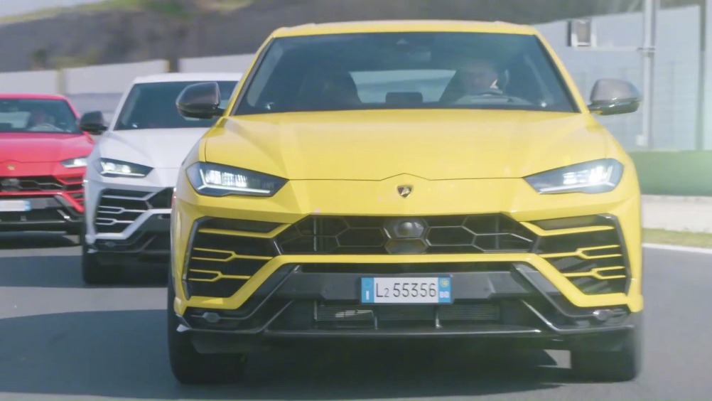 1986年兰博基尼推出了第一款豪华跑车SUV——LM002，该车搭载来自...