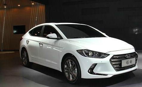 为赢思域降2万，这车销量翻6倍，家用又省油，跳水价售8万起