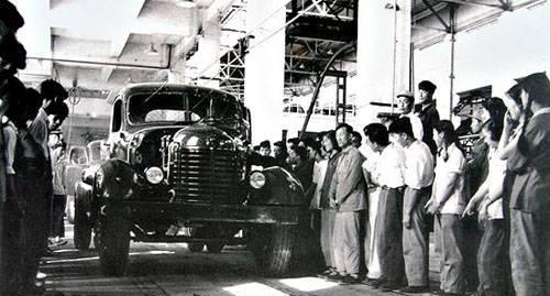 国产第一辆汽车,流落日本,却成就了丰田