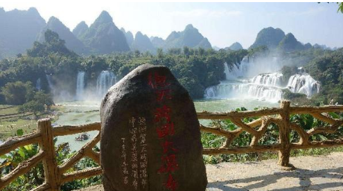 亚洲最大跨国瀑布，年均水流量是黄果树瀑布的三倍