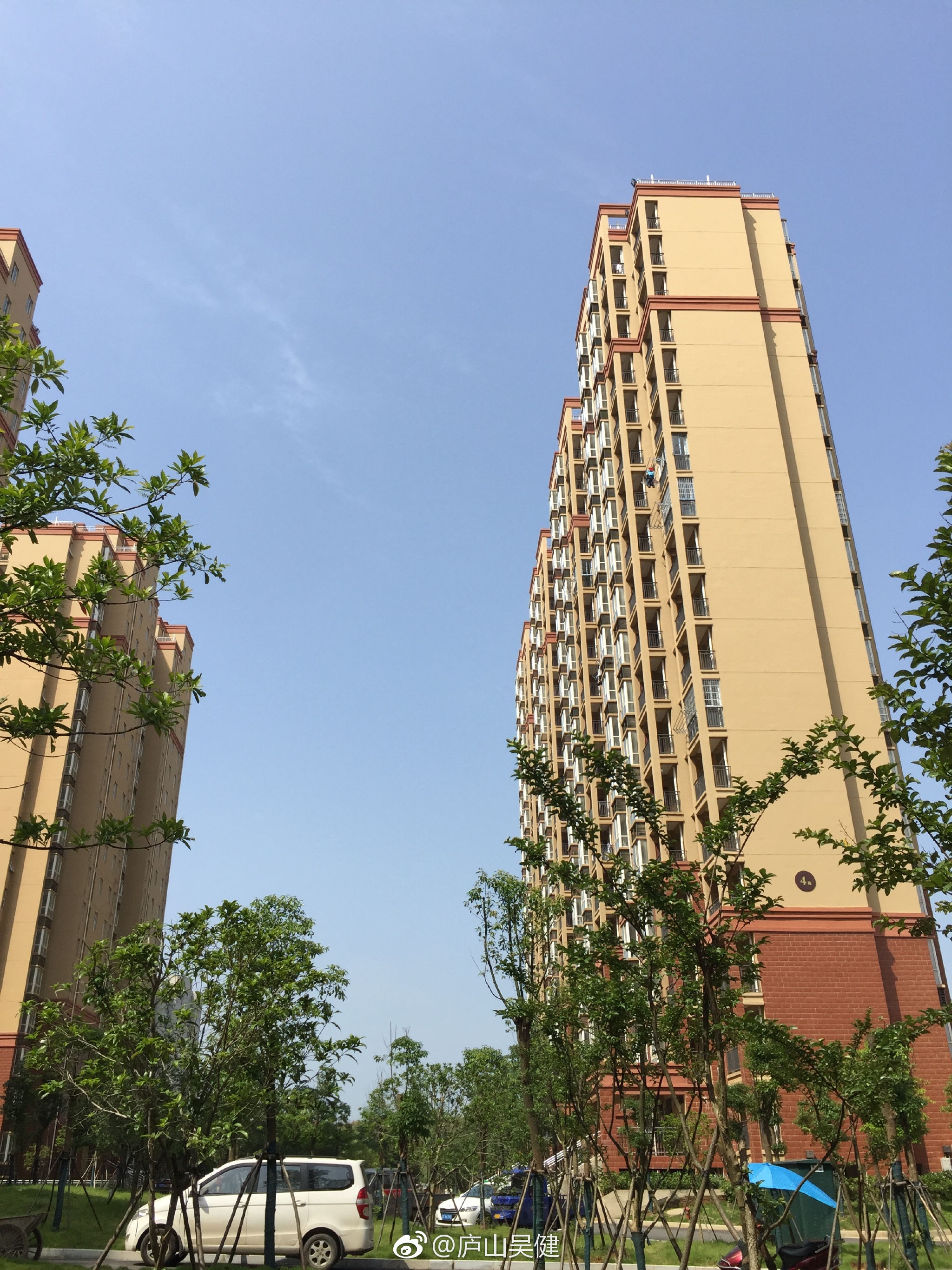 江西九江大型公租房怡庐苑即将投入使用