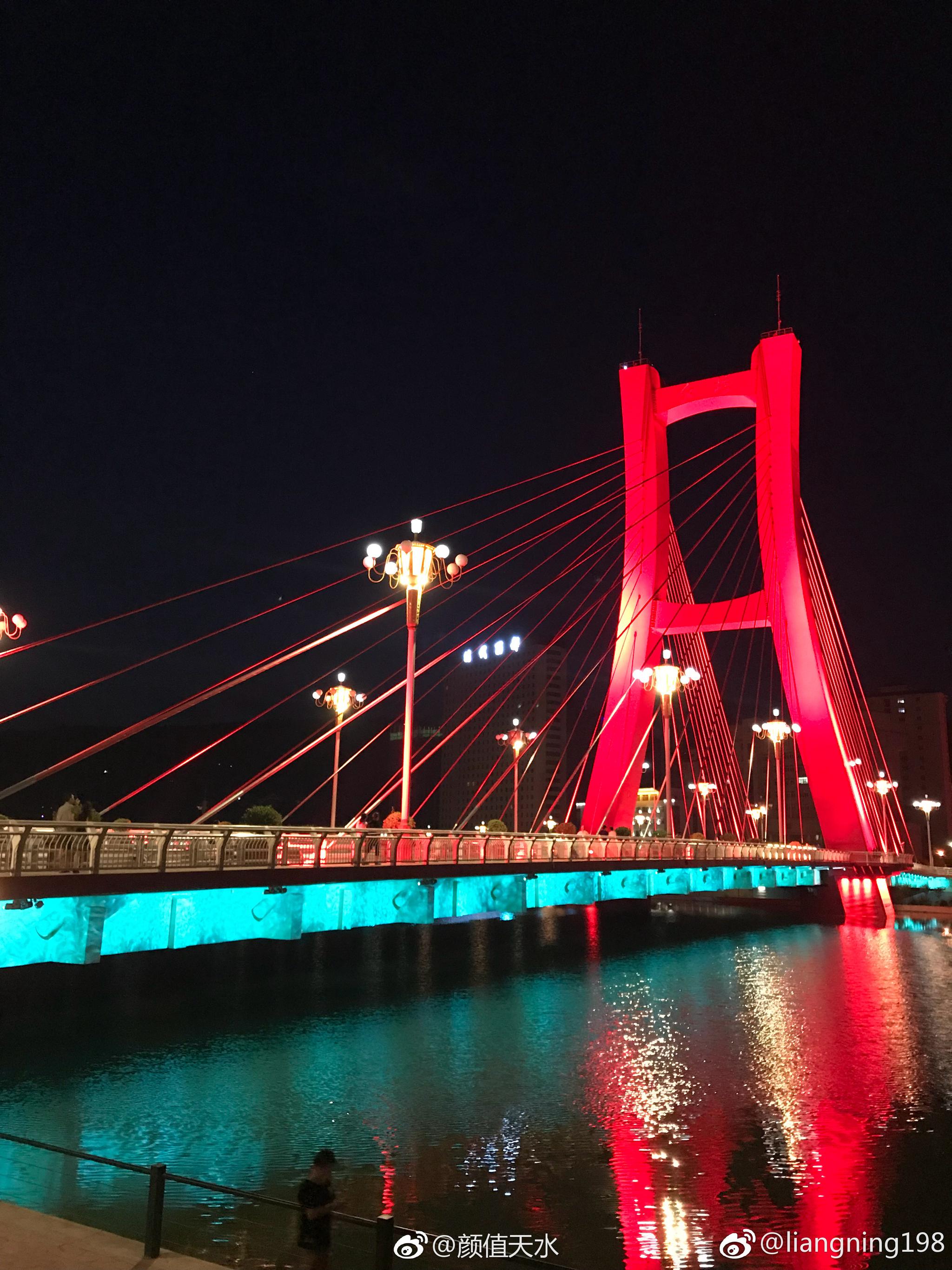 天水红桥夜景,特别美.