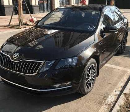 女子13万提斯柯达明锐，2000公里后坦言：油耗还挺让人惊喜