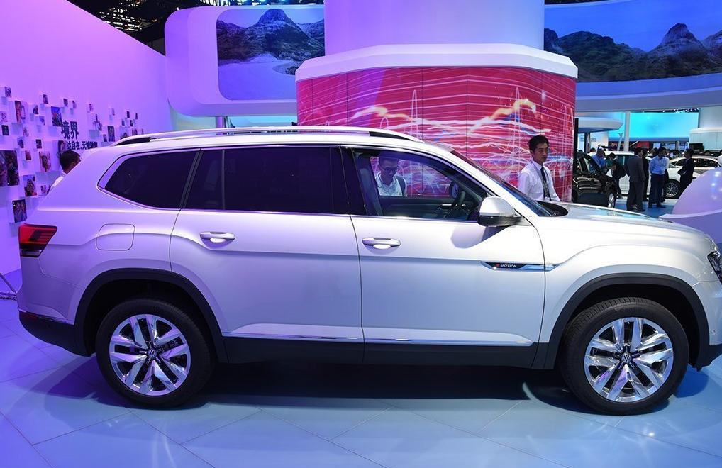 大众终于放下架子, 豪华配置+超大空间, 价格却如此亲民!