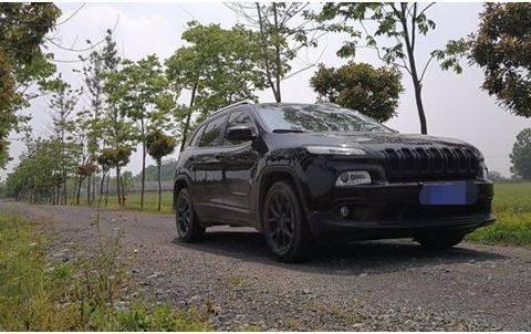 买昂科威后悔了，这车降5万比途观漂亮2.0L仅16万9AT带全景天窗