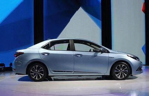 这百公里油耗低至4.2L，这款合资小车用来跑优步、滴滴刚刚好！