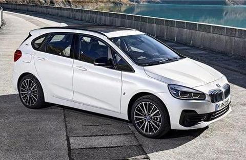 6.7秒破百，宝马2系旅行车也玩比亚迪式加速套路！