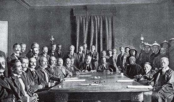 如图所示，1901年凡利是怎么证明出六点共圆和圆半径公式？