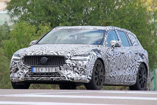 有望采用T8混动动力 全新沃尔沃V60 R谍照曝光