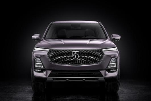 屏幕数量越来越多 宝骏新SUV内饰官图