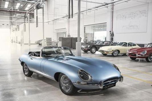 哈里王子520大婚！座驾全球限量一台，捷豹独家定制，售百万英镑