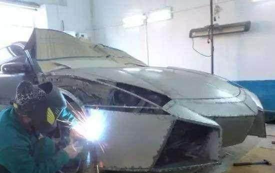 小伙花2万却造出700万兰博基尼, 众泰老总要是看到肯定要聘请