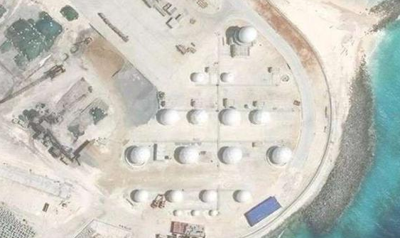 美战机再次飞临南海，不料中途全都失控，美国终于