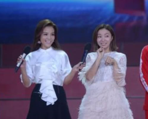 暑假里看过抖音的00后,开学后画风突变,老师:社