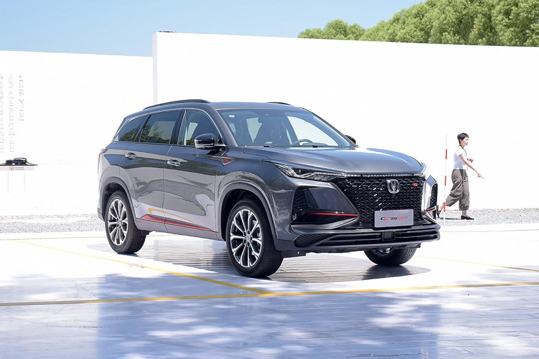 【新闻】心动！刚发布这新款思域帅得掉渣，可惜…