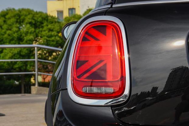 纯爷们能开的小型车，6.1S破百，回头率极高！