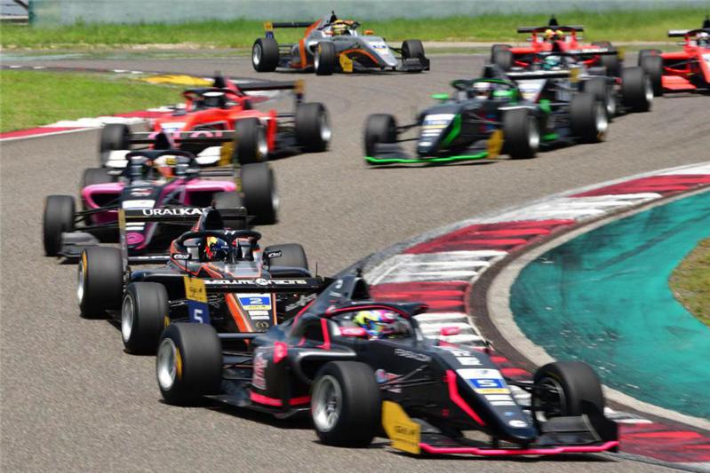 竞速只能上赛道？F1电竞中国赛给你同样的速度与激情！