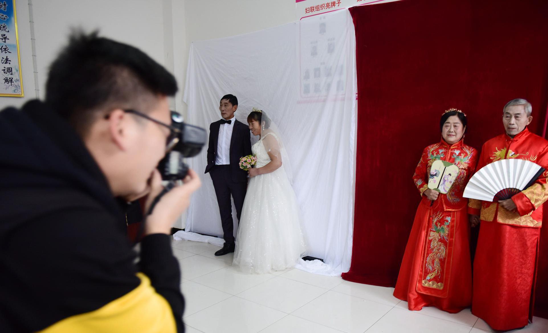 农村婚纱照_婚纱照图片唯美