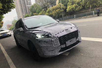 颜值圈粉儿的Escape,没想到还有更动感的秘密武器！