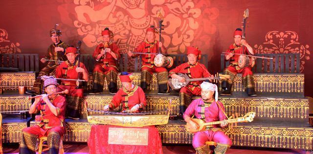 普洱快餐200半夜500的消费现象解析——云南普洱孟连县消费水平全揭秘